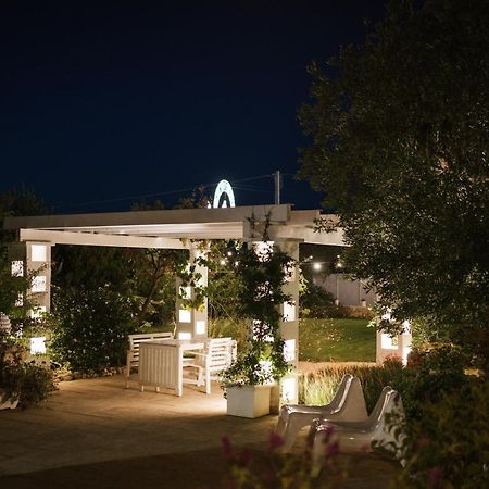 Prestigiosa villa con piscina condominiale Monopoli Esterno foto
