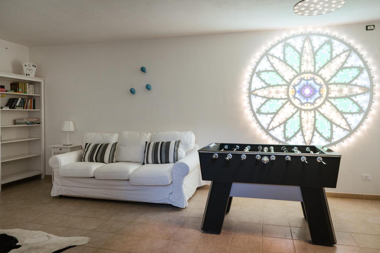 Prestigiosa villa con piscina condominiale Monopoli Esterno foto