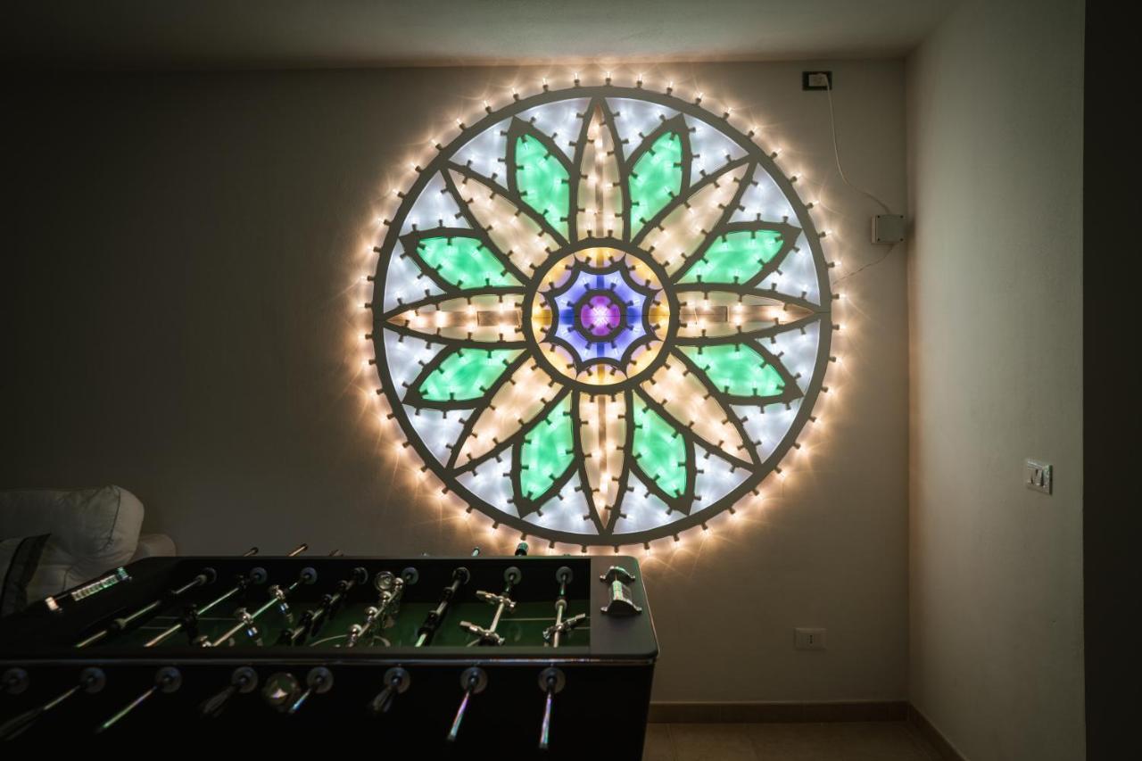 Prestigiosa villa con piscina condominiale Monopoli Esterno foto