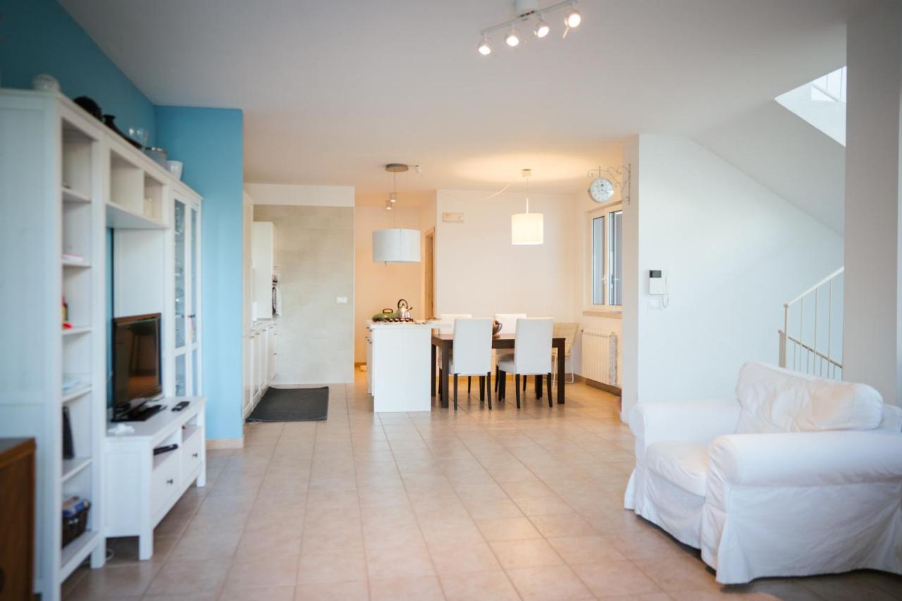 Prestigiosa villa con piscina condominiale Monopoli Esterno foto